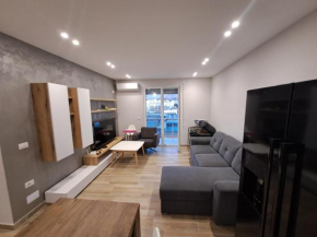 Gjoni's Apartment Kune Shengjin